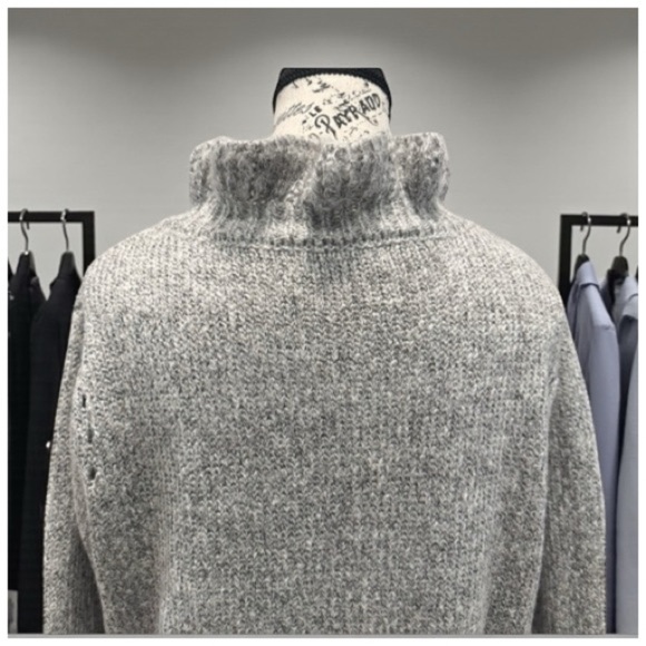 Chicwish Women's V-Neck Sweater with Ruffle Trim. Gray. Small - Picture 9 of 15